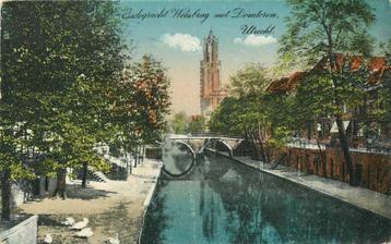 (386-102-019) Utrecht Oude Gracht Weesbrug beschikbaar voor biedingen