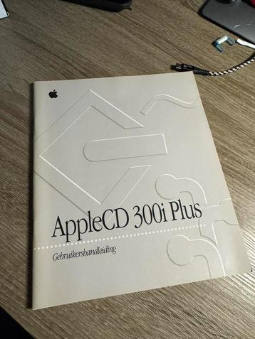 AppleCD 300i manual beschikbaar voor biedingen