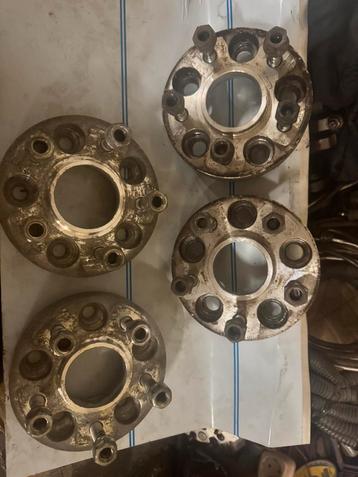 Spacers Volvo 5x108 2.5cm 4 stuks  beschikbaar voor biedingen