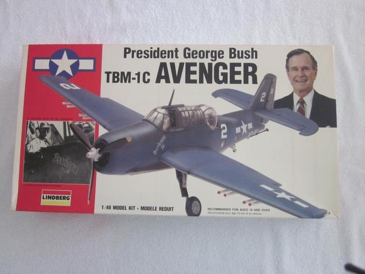 Lindberg TBM-1C Avenger President George Bush 1:48 ongebouwd, Hobby en Vrije tijd, Modelbouw | Vliegtuigen en Helikopters, Zo goed als nieuw