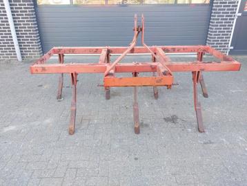 Cultivator / woeler 250 cm breed beschikbaar voor biedingen