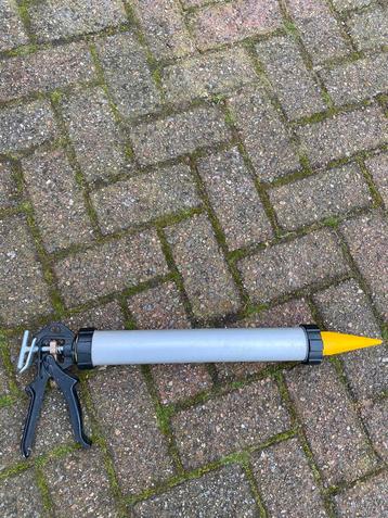 Boilie spuit / Deeg spuit beschikbaar voor biedingen