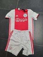 Ajax tenue maat 164, 176, Sport en Fitness, Voetbal, Maat XS of kleiner, Ophalen of Verzenden, Gebruikt, Set