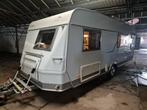 Eriba Nova 560 TKM 7 persoons stapelbed, Middenzit,Fransbed, Caravans en Kamperen, Caravans, Standaardzit, Schokbreker, Bedrijf