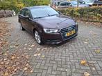 Audi A3 1.4TFSI Attraction Pro Line Plus G-tron Paars, Auto's, Audi, Stof, CNG (Aardgas), 96 €/maand, Origineel Nederlands