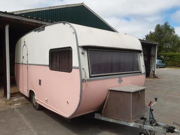 Oude tabbert caravan uit 1968 duitse papieren beschikbaar voor biedingen