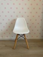 Kinder stoeltje Eames stijl, Ophalen, Zo goed als nieuw, Stoel(en)