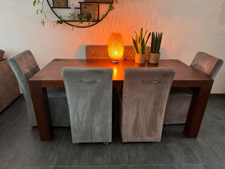 Eettafel notenhout met 6 stoelen Goossens, Huis en Inrichting, Tafels | Eettafels, Gebruikt, 50 tot 100 cm, 200 cm of meer, Rechthoekig