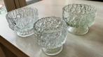 Iittala Tapio Wirkkala - frosted glass schalen op voet, Antiek en Kunst, Antiek | Glas en Kristal, Ophalen of Verzenden