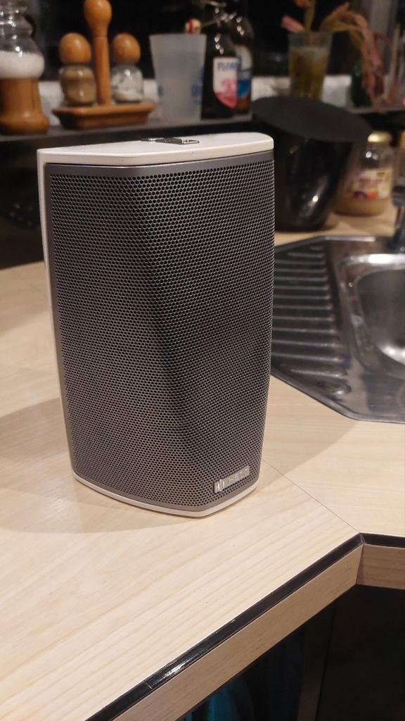 2x Denon Heos HS1 Draadloze Speakers, Audio, Tv en Foto, Luidsprekers, Gebruikt, Front, Rear of Stereo speakers, Minder dan 60 watt