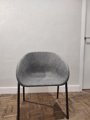 Grijze kantoor/eetkamer stoelen (2) DeVorm LJ1