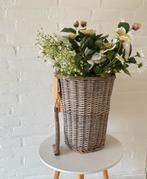 Haanderik leuke plukmand, als nieuw, zeer decoratief, Ophalen of Verzenden, Zo goed als nieuw, Rond, Riet