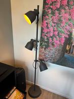 Lamp op standaard Ikea, Huis en Inrichting, Lampen | Vloerlampen, Ophalen of Verzenden, Zo goed als nieuw, Minder dan 100 cm