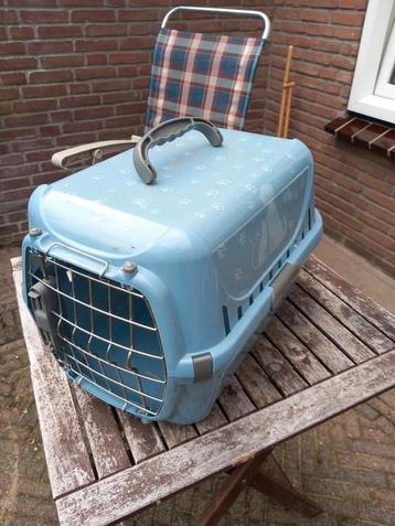 Transport mandje voor dieren beschikbaar voor biedingen