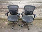 Bureaustoelen 2 stuks, lijkt op Herman Miller Aeron, Ophalen, Gebruikt, Zwart, Bureaustoel