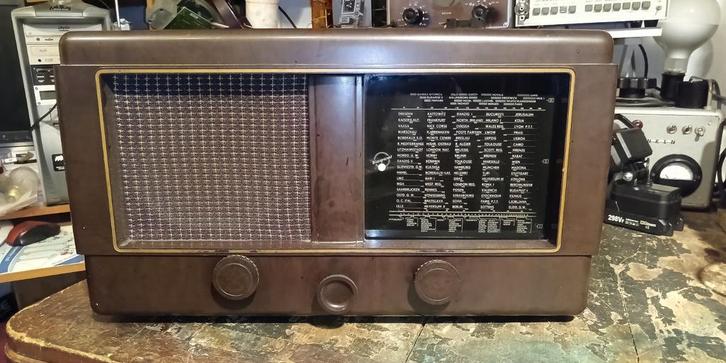 Blaupunkt Bakeliet Radio - Type 5W640p, Audio, Tv en Foto, Radio's, Ophalen of Verzenden