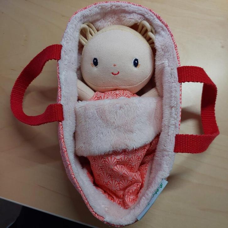 Lilli putiens popje, Kinderen en Baby's, Speelgoed | Poppen, Zo goed als nieuw, Babypop, Ophalen of Verzenden