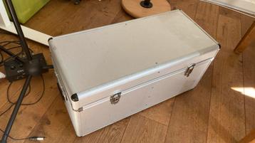 Aluminium Koffer Kist Flightcase  beschikbaar voor biedingen