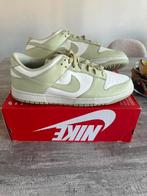 Nieuw paar groene nike dunk low in maat 48,5 (48.5), Kleding | Heren, Schoenen, Overige kleuren, Nike, Nieuw, Ophalen of Verzenden