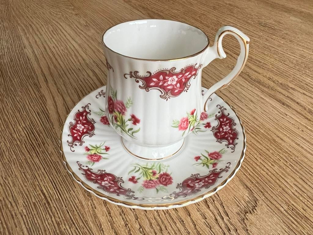 Vintage Royal Windsor Fine Bone China Kop en Schotel, Verzamelen, Porselein, Kristal en Bestek, Ophalen of Verzenden, Gebruikt