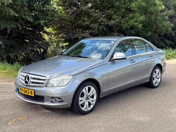Mercedes-Benz C-klasse 200 K Avantgarde AUT APK 01-2026 Airc beschikbaar voor biedingen