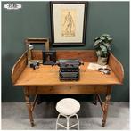 Oude werktafel uit sigarenfabriek Tafel Bureau Sidetable, Antiek en Kunst, Curiosa en Brocante, Ophalen