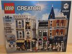 (GESEALD) Lego 10255 Assembly Square, Kinderen en Baby's, Speelgoed | Duplo en Lego, Ophalen of Verzenden, Nieuw, Complete set