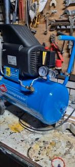 Airpress compressor, Doe-het-zelf en Verbouw, Minder dan 25 liter, Ophalen, Gebruikt, Minder dan 200 liter/min