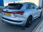 Audi e-tron Quattro |S-LINE| PANO | LUCHTVERING | NL AUTO |, Auto's, Audi, Automaat, 1800 kg, Elektrisch, Vierwielaandrijving