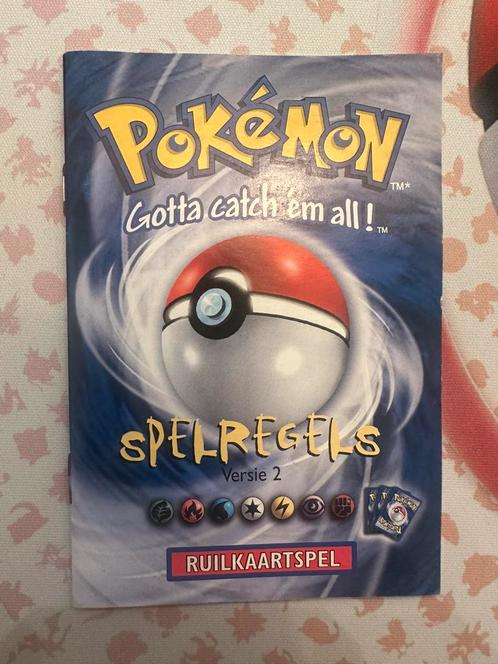 Pokemon spelregels boekje verise 2, Hobby en Vrije tijd, Verzamelkaartspellen | Pokémon, Zo goed als nieuw, Ophalen of Verzenden