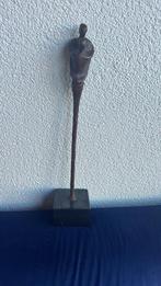Bronzen beeld op market steun. Afmeting: 43x5cm, Ophalen of Verzenden