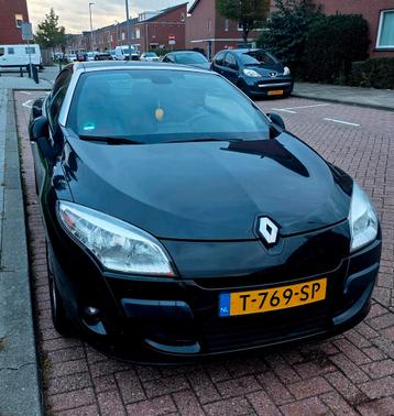 Renault Mégane 1.4 TCE CC 2011 Zwart beschikbaar voor biedingen
