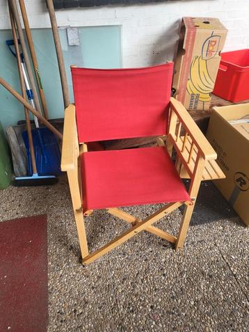 Rode Regisseursstoel met Houten Frame beschikbaar voor biedingen