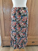 King Louie midi rok zwart met bloemenprint mt 38 zgan, Kleding | Dames, Rokken, Maat 38/40 (M), Overige kleuren, Ophalen of Verzenden