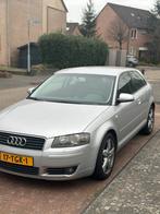 Audi A3 1.6 75KW 3D AUT 2003 Grijs, Auto's, Bluetooth, 4 cilinders, 1200 kg, Grijs