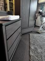 Complete Babykamer - Kast & Commode -hangplank, Kinderen en Baby's, Kinderkamer | Commodes en Kasten, Ophalen, 50 tot 70 cm, Opstaande rand