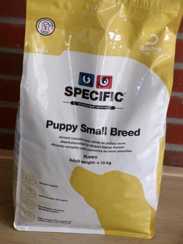 Puppy brokken beschikbaar voor biedingen