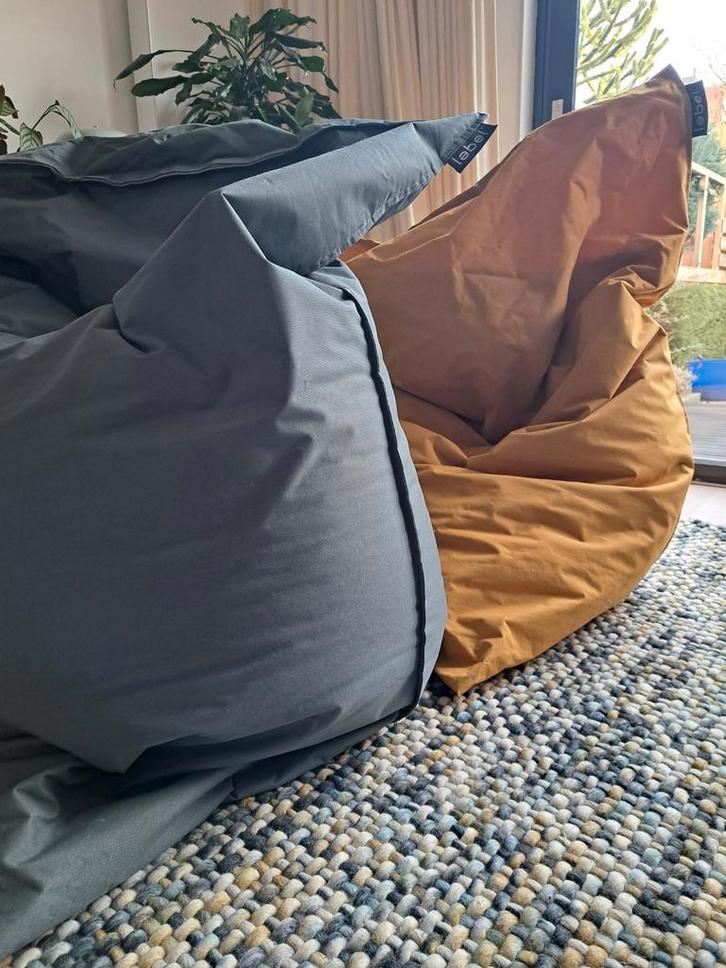 Zitzak Lebel - grijs of geel, Huis en Inrichting, Zitzakken, Zo goed als nieuw, Zitzak, Grijs, Ophalen