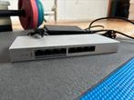 8-poorts Gigabit switch met 4x PoE+, Computers en Software, Netwerk switches, Ophalen, Gebruikt