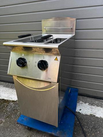Bartscher 210F elektrische frituur 2x8 liter 2 jaar jong beschikbaar voor biedingen