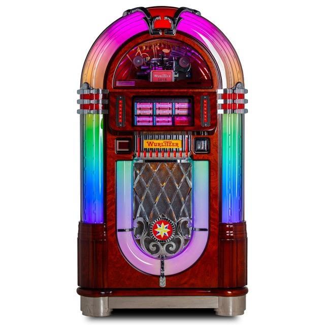 Wurlitzer is back – Verkrijgbaar bij Bennies Fifties!, Verzamelen, Automaten | Jukeboxen, Zo goed als nieuw, Wurlitzer, 1950 tot 1960