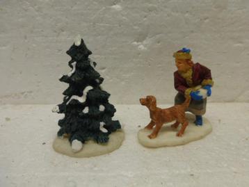 lemax Into the fray kerstdorp poppetje figurine accessoire beschikbaar voor biedingen