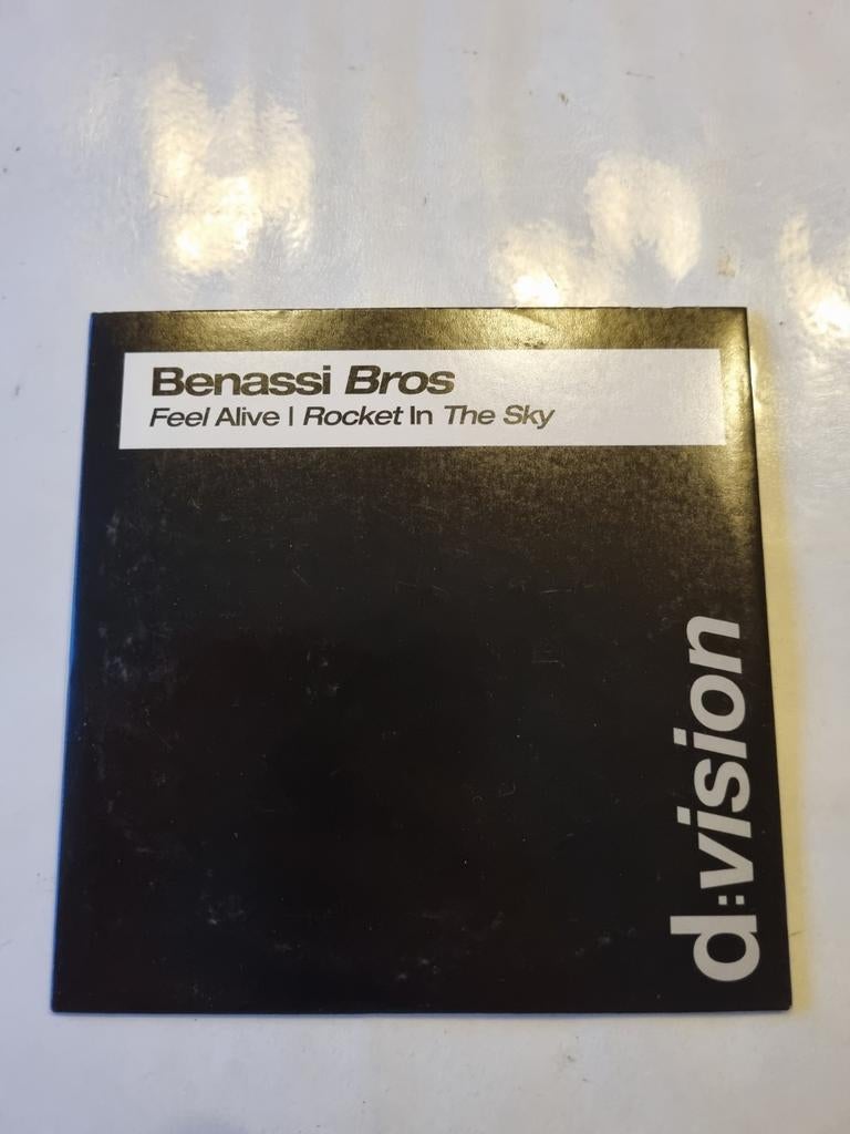 Benassi Bros - Feel alive/Rocket in the sky. Cd single, Ophalen of Verzenden, Gebruikt