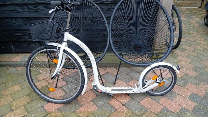 Step kickbike city, Fietsen en Brommers, Steps, Zo goed als nieuw, Kickbike, Ophalen