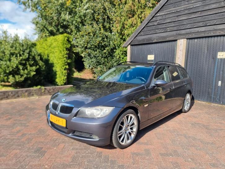BMW 3-Serie 2.0 I 320 Touring Panoramadak 2007 Grijs Airco, Auto's, BMW, Bedrijf, 3-Serie, ABS, Airbags, Airconditioning, Alarm