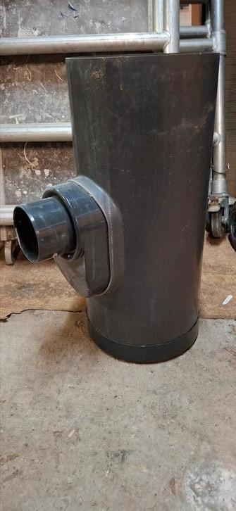 Kolk. 315 mm boven. 70 cm hoog., Doe-het-zelf en Verbouw, Buizen en Afvoer, Zo goed als nieuw, Afvoer, Pvc, Minder dan 2 meter