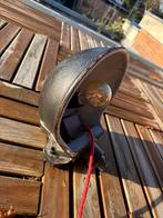 Unieke lamp gemaakt van oude koeien drinkbak - 25cm hoog, Ophalen of Verzenden, Gebruikt, Metaal, Minder dan 100 cm