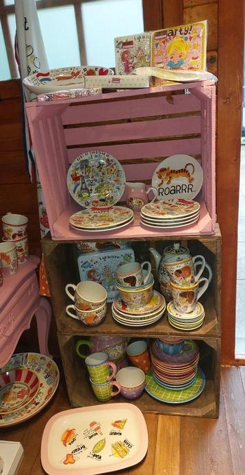 Blond Amsterdam  beschikbaar voor biedingen