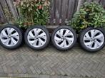 17 inch Belmont velg met pirelli witerbanden Golf 7,8, Auto-onderdelen, Banden en Velgen, Ophalen, Gebruikt, Banden en Velgen