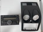Nissan qashqai 2007 J10 radio  cdspeler met frame, Auto diversen, Autoradio's, Ophalen of Verzenden, Gebruikt